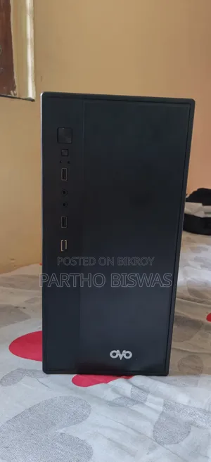 Desktop Computer Razer 4GB Intel Core i5 SSD 128GB