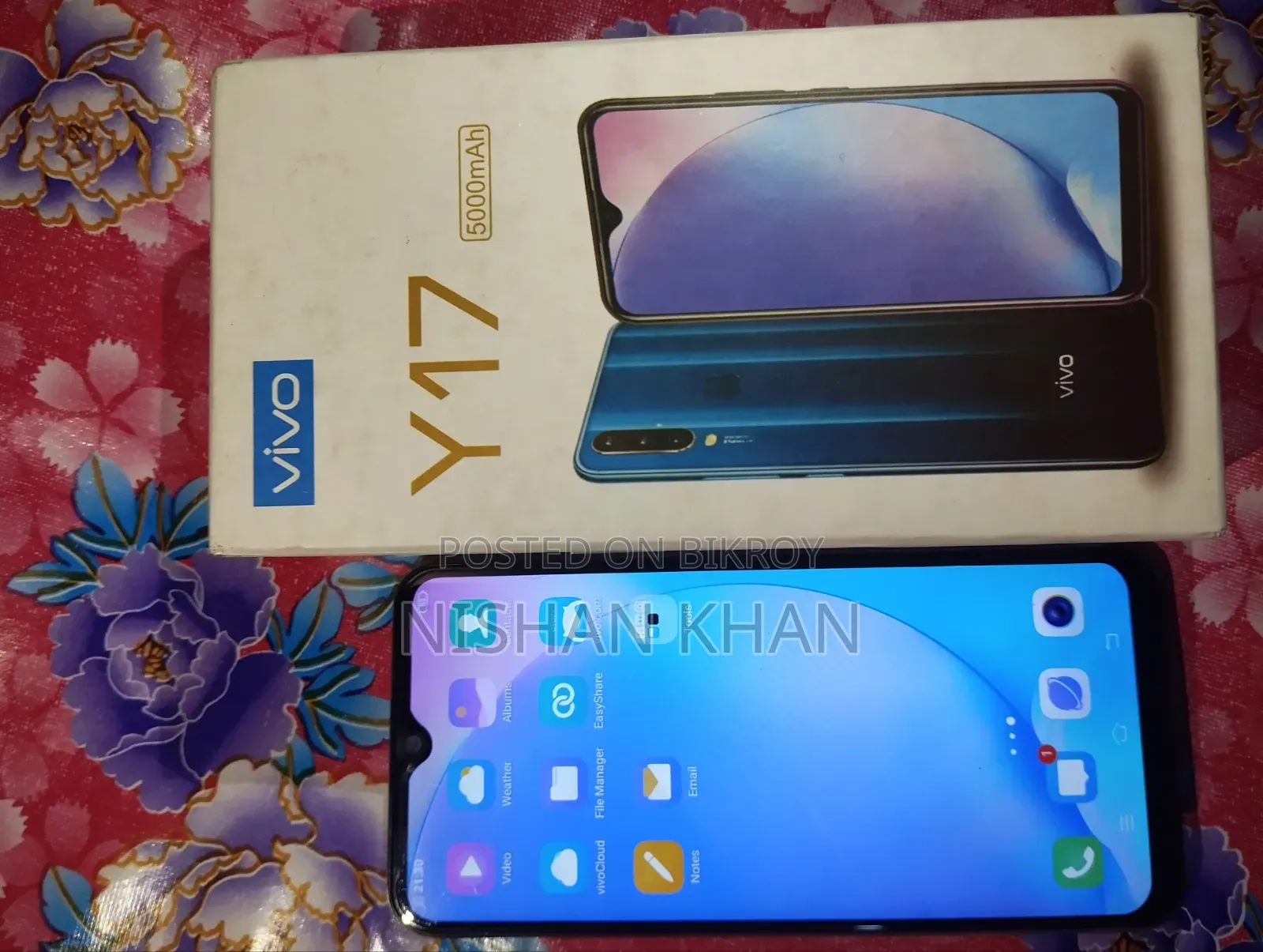 Vivo Y17 128 GB Blue