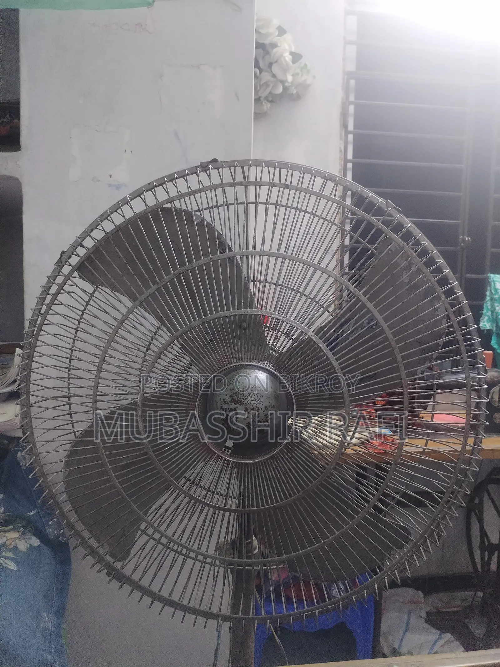 ব্যবহৃত স্ট্যান্ড ফ্যান হেভি মেটাল ৩ ব্লেড - আগ্রাবাদ