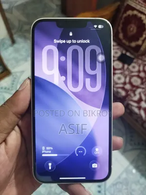 অ্যাপল আইফোন ১৩ ১২৮ জিবি হোয়াইট