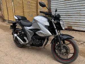 Suzuki Gixxer 2022 Silver