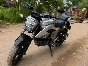 Suzuki Gixxer 2022 Silver