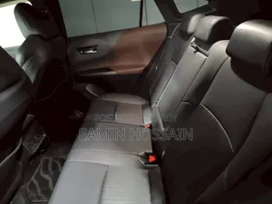 নতুন টয়োটা হ্যারিয়ার ২০২১ সাদা