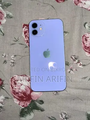Apple iPhone 12 64 GB