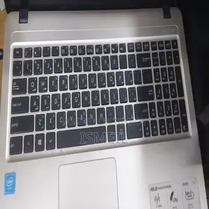 Laptop ASUS A52JU 4GB Intel Core I3 SSD 128GB