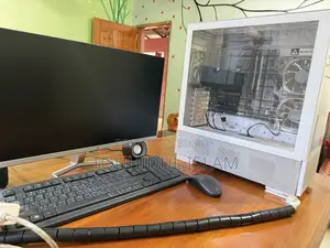 Desktop Computer 32GB Intel Core I5 SSD 3T