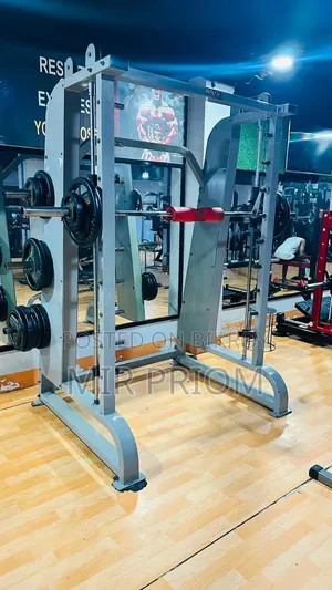 Gym Smith Machine