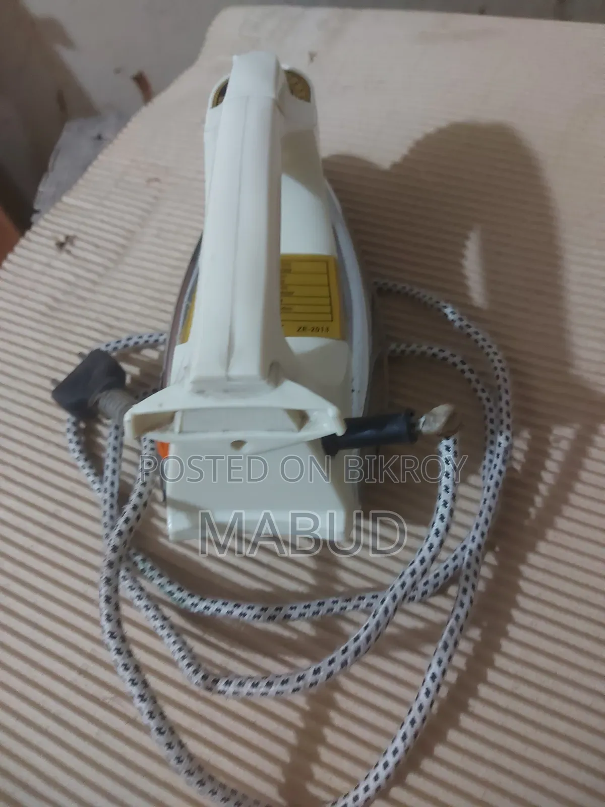 অটো আয়রন মিডিয়াম ওজন
