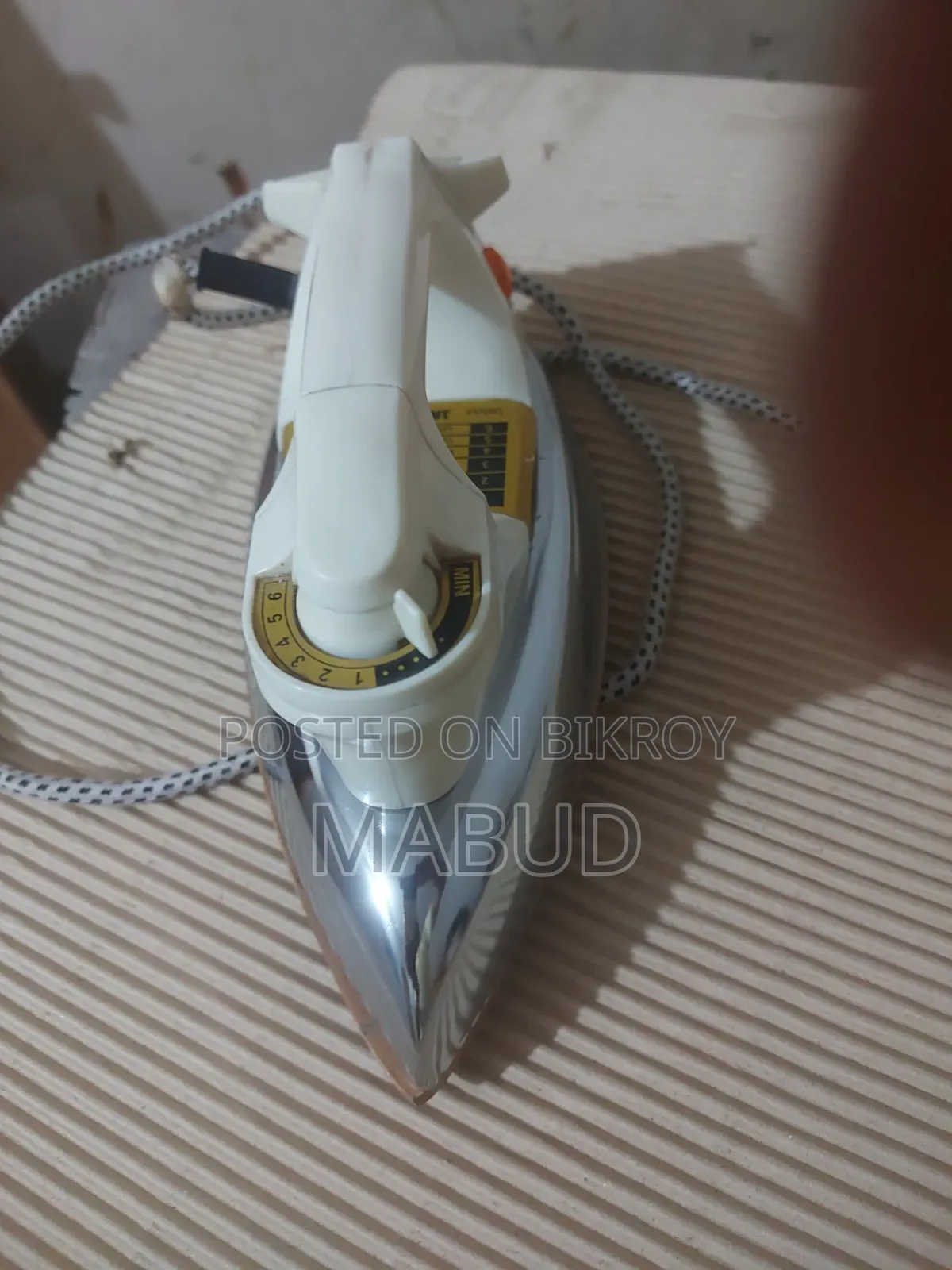 অটো আয়রন মিডিয়াম ওজন