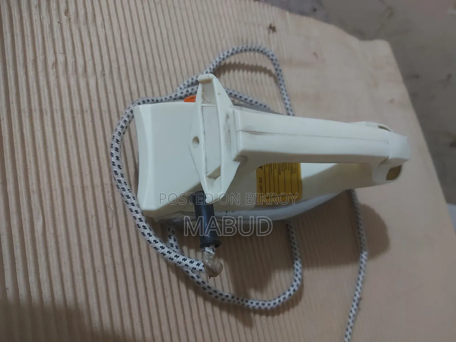 অটো আয়রন মিডিয়াম ওজন