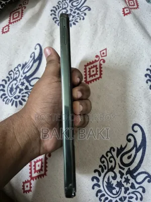 মডু ফোন নীল