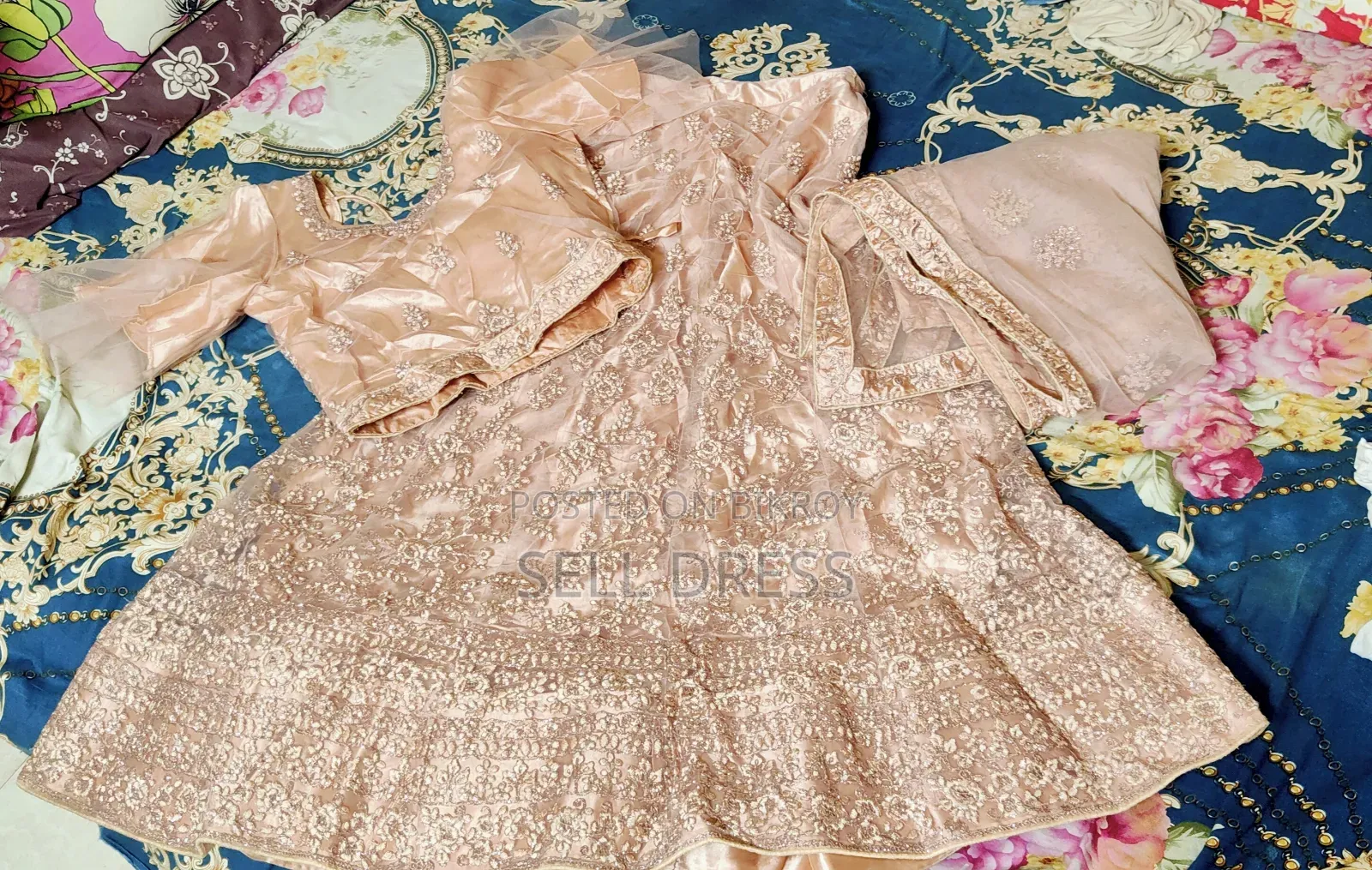 Semi Bridal Lehenga! For Sale! 1 Time Used. Body 40 Long 48
