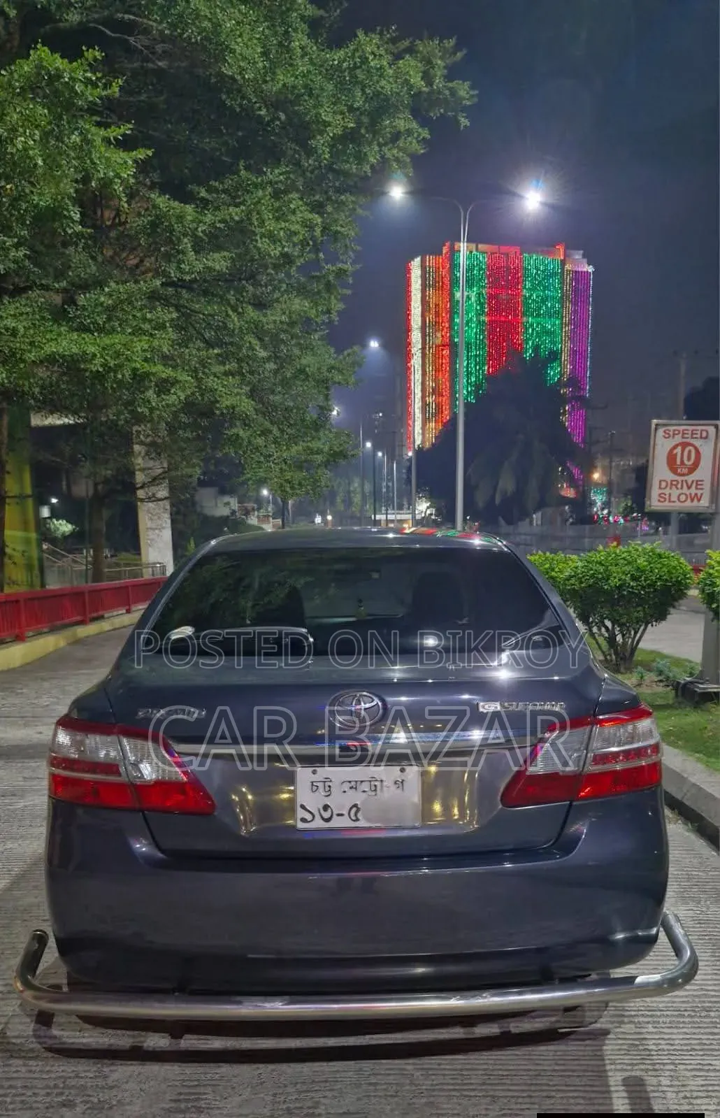 টয়োটা প্রিমিও ১.৫ এফডব্লিউডি ২০১৫ গ্রে