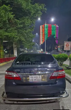 টয়োটা প্রিমিও ১.৫ এফডব্লিউডি ২০১৫ গ্রে