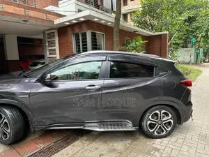 New Honda Vezel 2015 Black