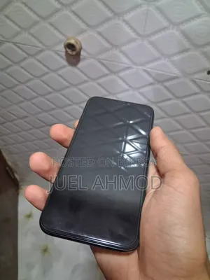 অ্যাপল আইফোন এক্স ৬৪ জিবি কালো