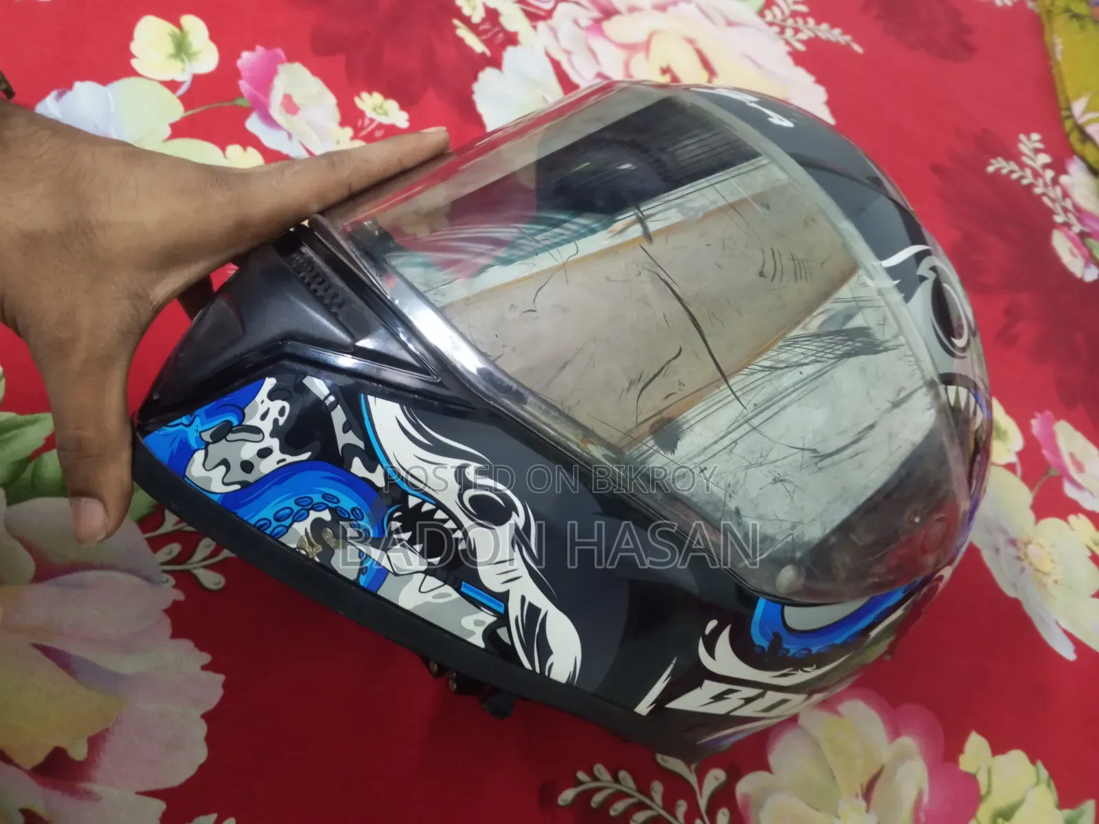 ভেগা হেলমেট বিক্রির জন্য
