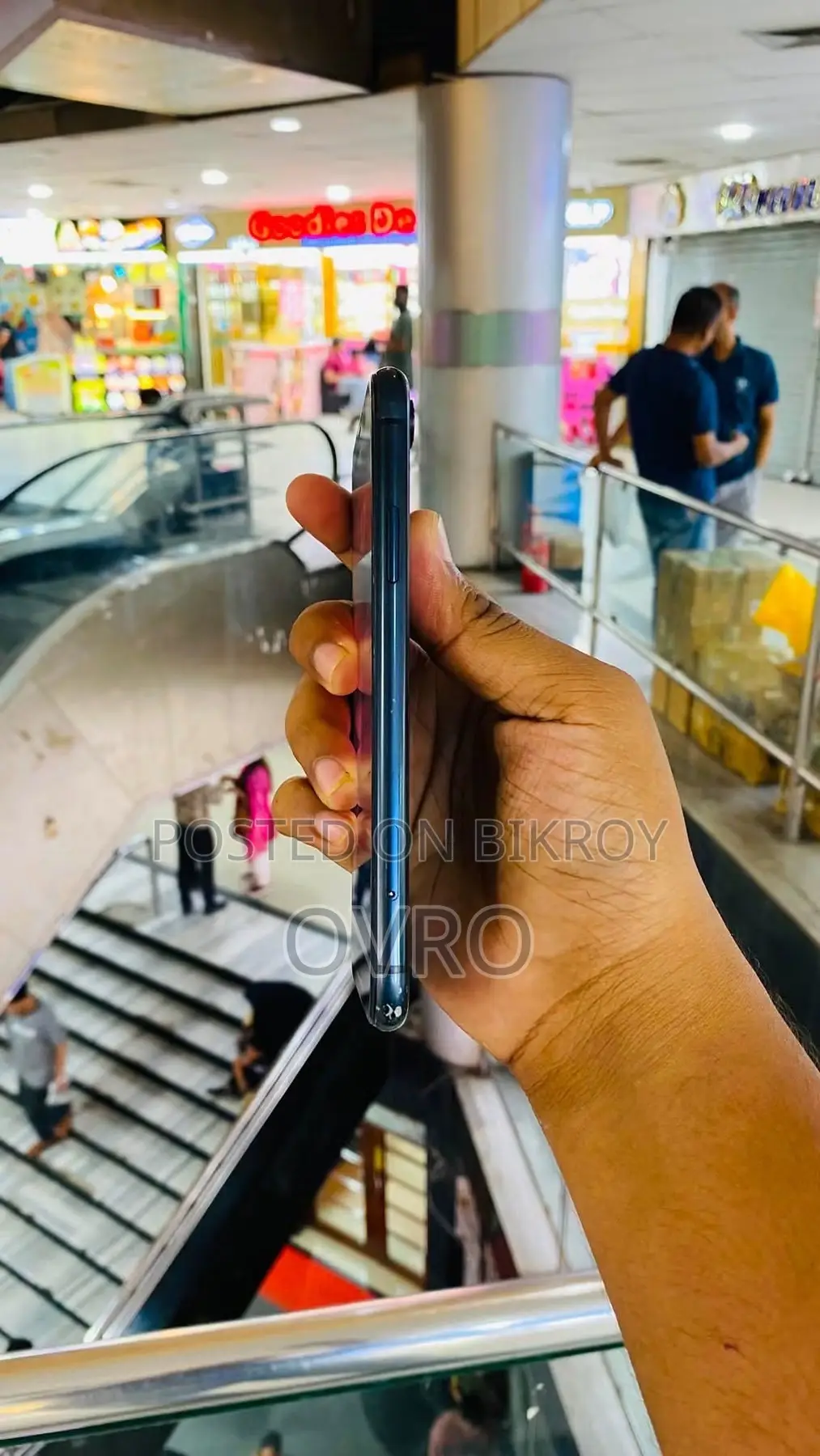 অ্যাপল আইফোন এক্সআর ৬৪ জিবি ব্ল্যাক