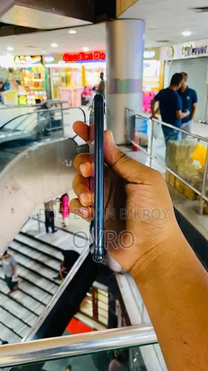 অ্যাপল আইফোন এক্সআর ৬৪ জিবি ব্ল্যাক