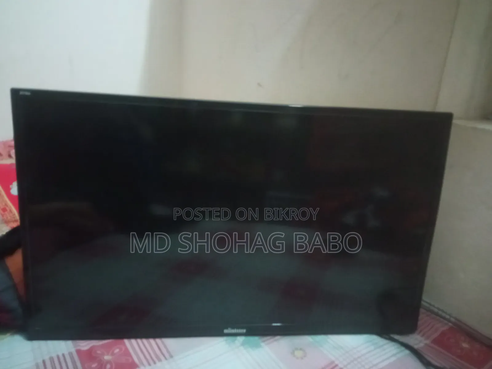 Minister 32" Non Smart LED TV