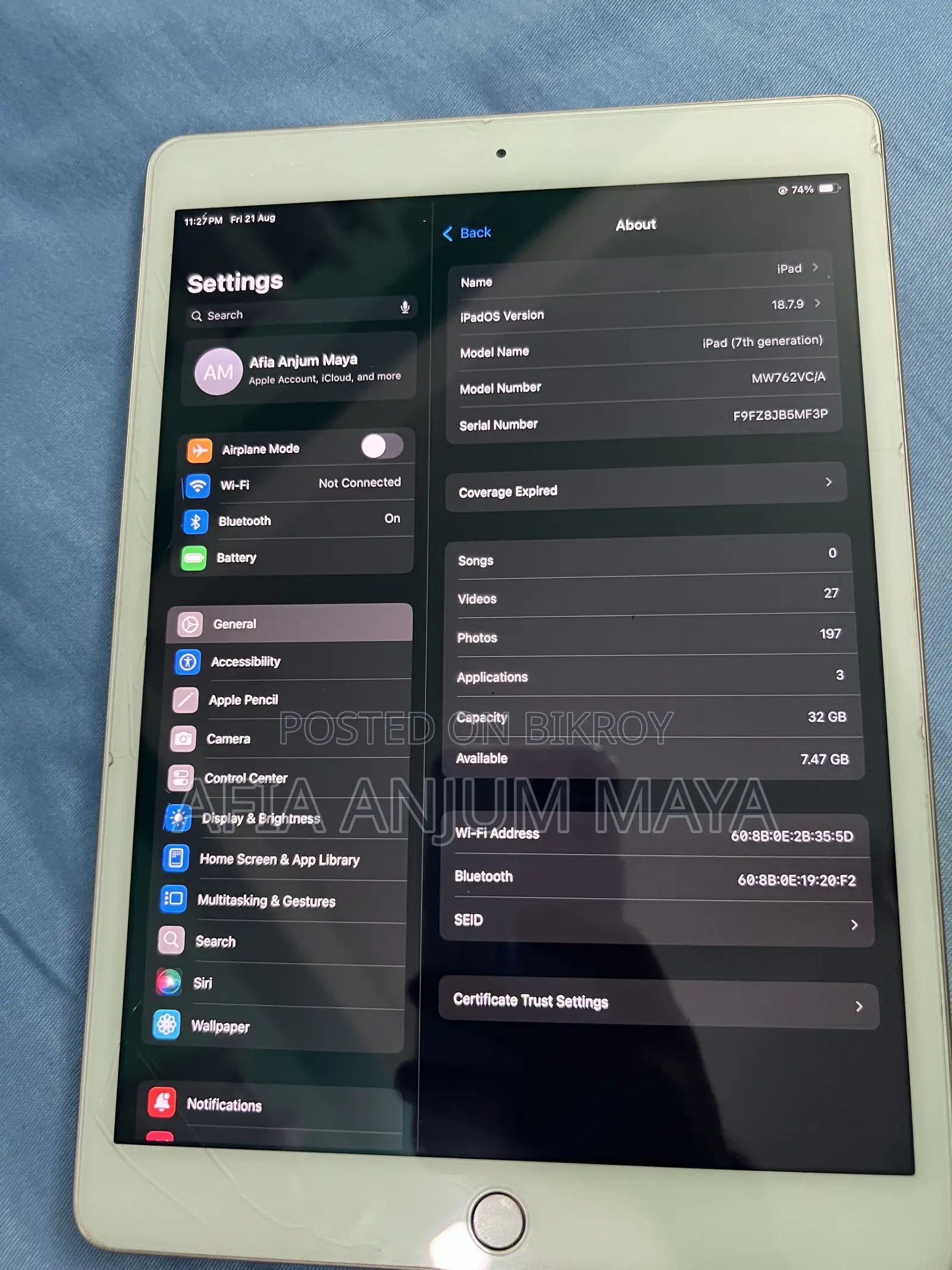 Apple iPad Air 32 GB Gray