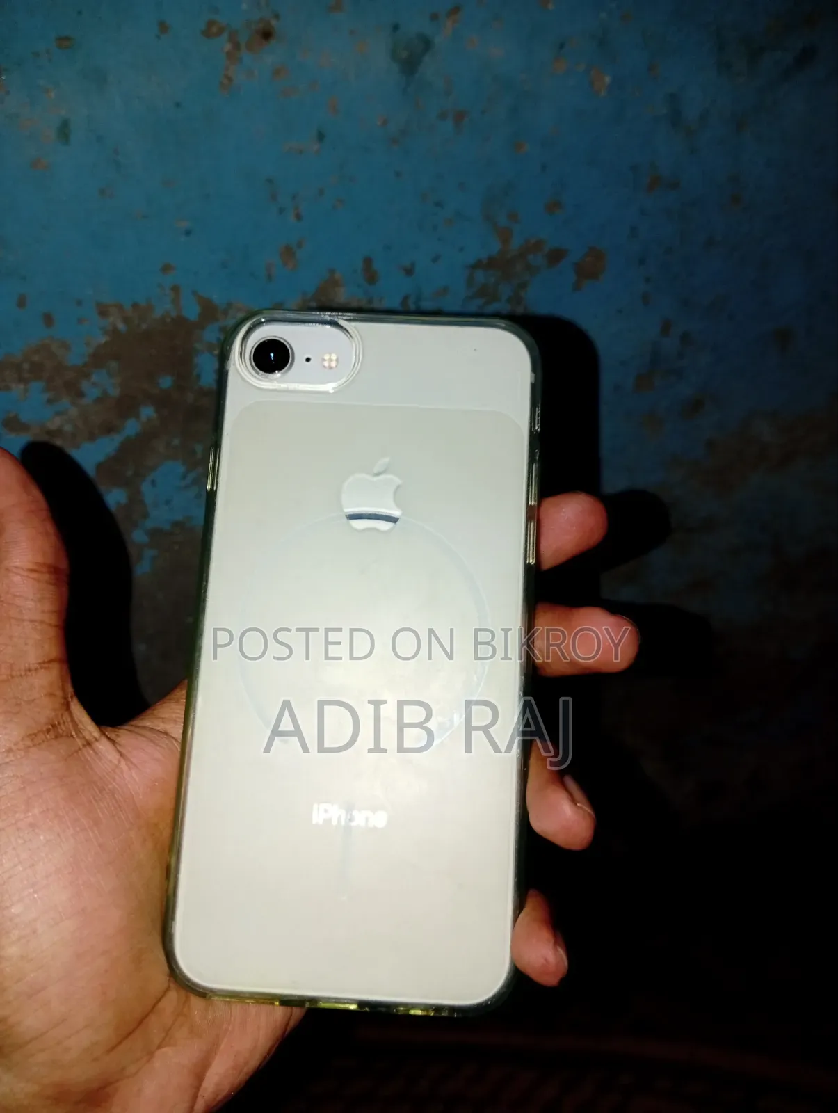 অ্যাপল আইফোন ৮ ৬৪ জিবি হোয়াইট