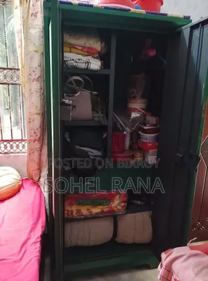 আলমারি বিক্রি করা হবে