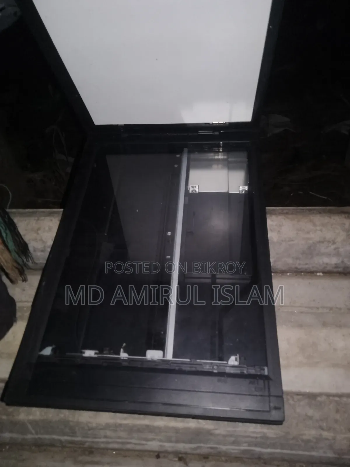 ক্যানন ক্যানোস্ক্যান লাইড ৩০০