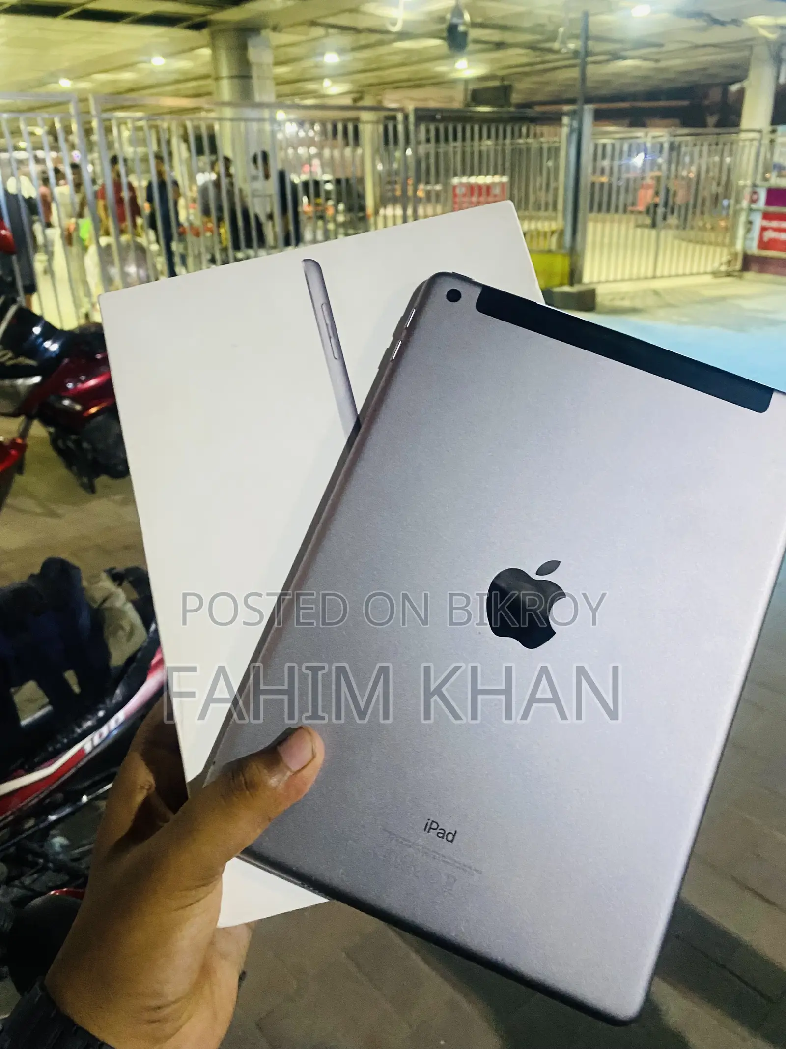 Apple iPad Mini Wi-Fi + Cellular 32 GB