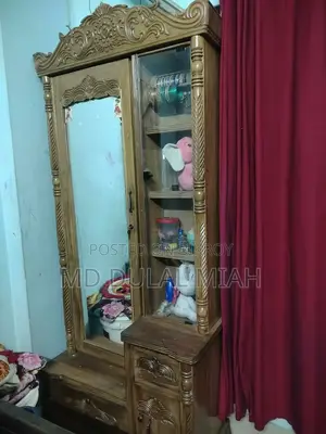 সেগুন কাঠের ড্রেসিং টেবিল
