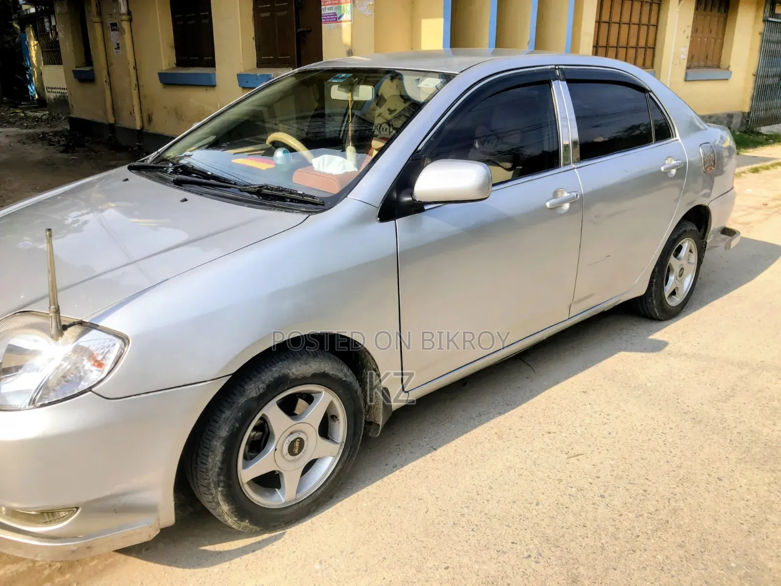Toyota Corolla 2004 Silver