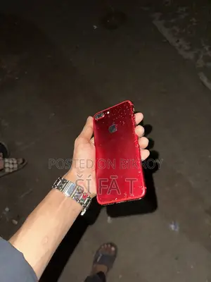 অ্যাপল আইফোন ৭ প্লাস ১২৮ জিবি রেড