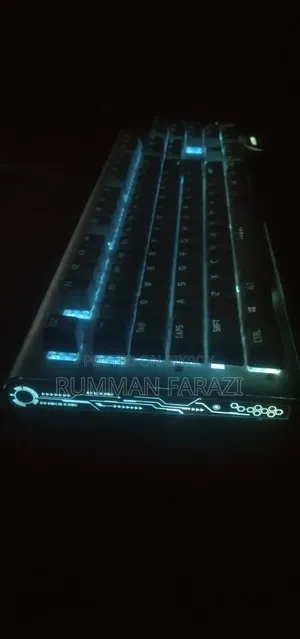সেমি মেকানিক্যাল কিবোর্ড
