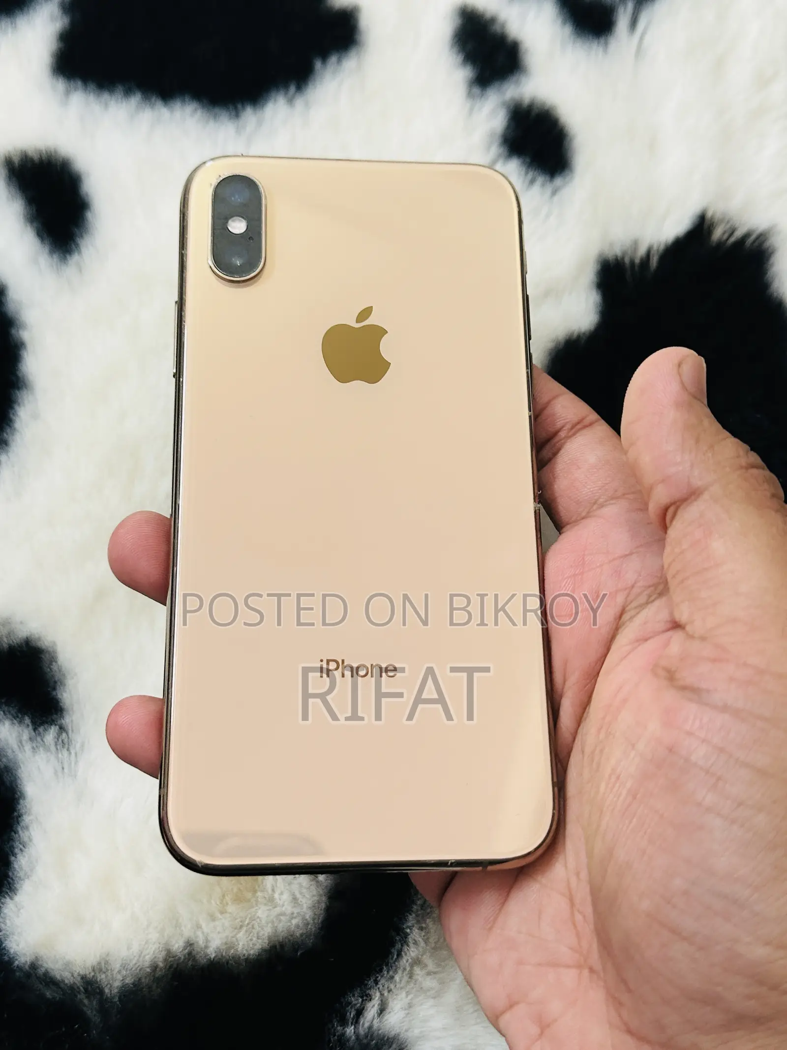 অ্যাপল আইফোন এক্সএস ৬৪ জিবি রোজ গোল্ড