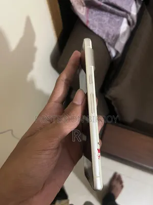 গুগল পিক্সেল ৭ ১২৮ জিবি হোয়াইট