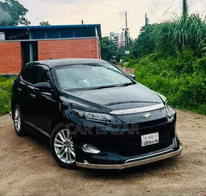 টয়োটা হ্যারিয়ার ২.০ ২০১৪ কালো