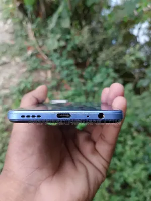 Vivo Y21 64 GB Blue