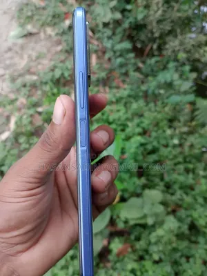 Vivo Y21 64 GB Blue