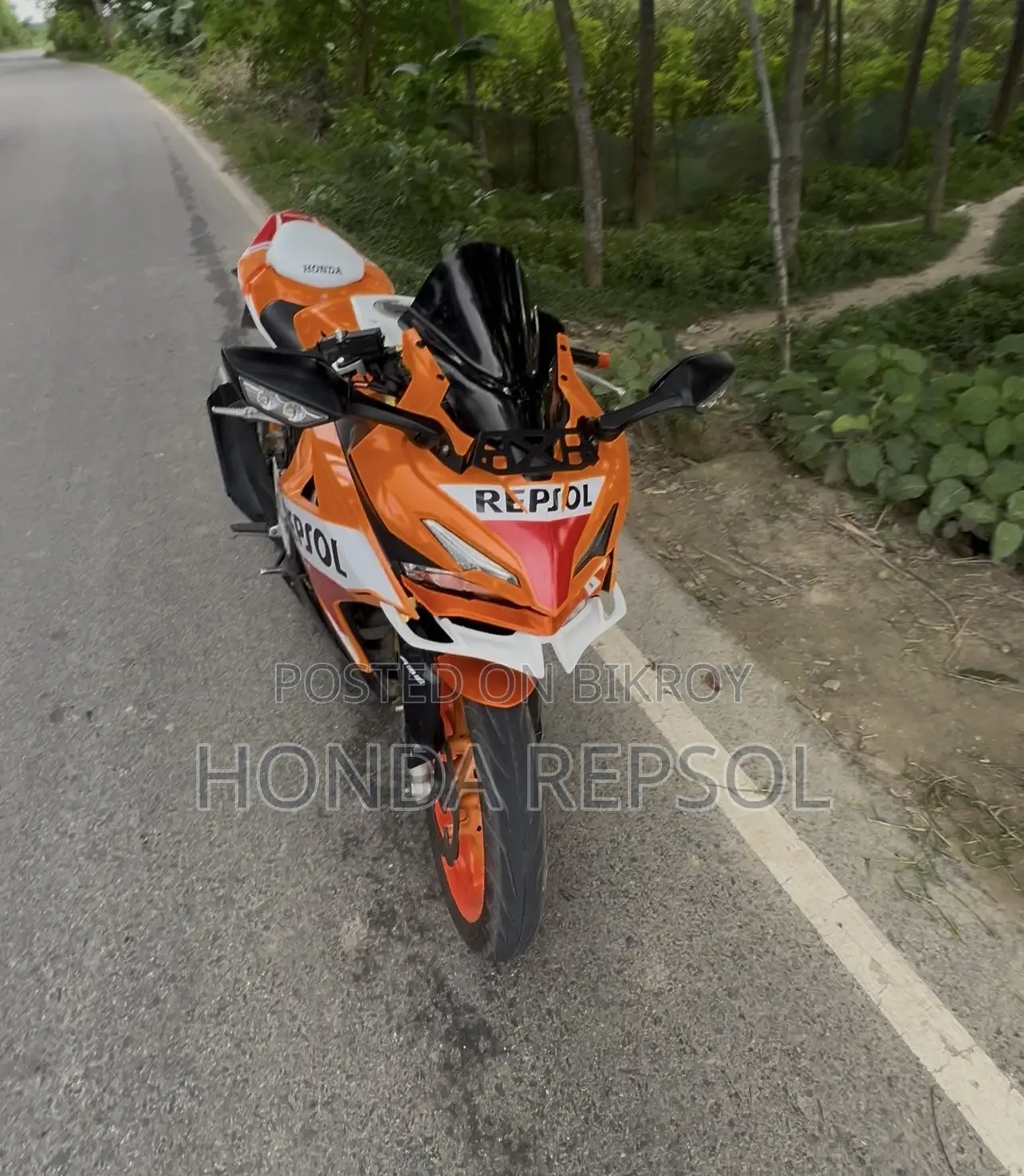 Honda CBR 2022 Orange