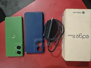 মোটোরোলা এজ ৫০ ফিউশন ১২৮ জিবি গ্রিন