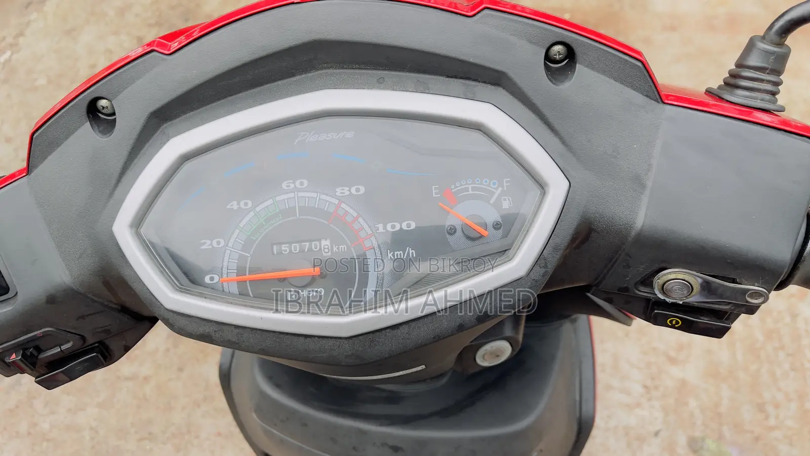 Hero Pleasure 2022 Red