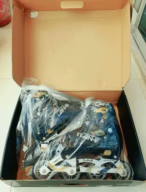 TIAN-E Skating Shoe