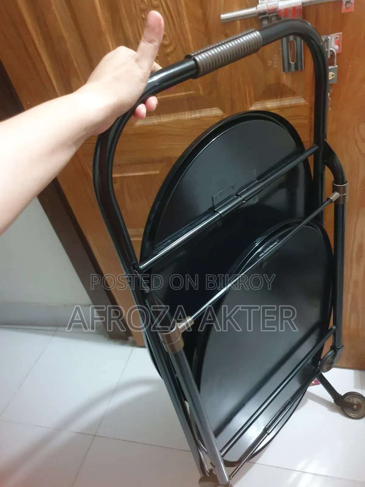 Food Serving Trolley