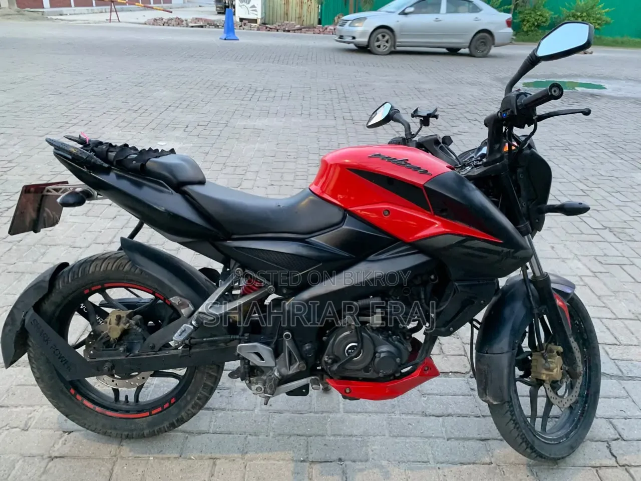 Bajaj Pulsar NS 160 2021 Red