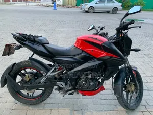 Bajaj Pulsar NS 160 2021 Red