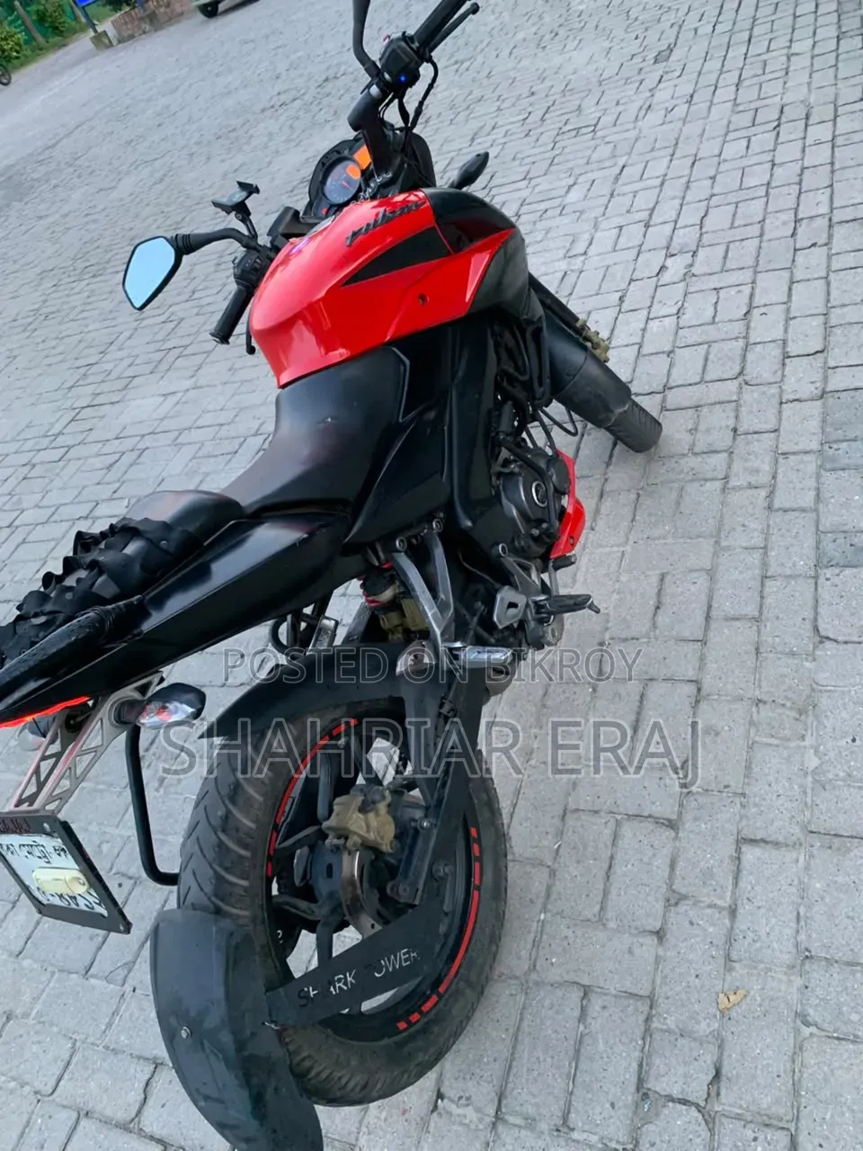 Bajaj Pulsar NS 160 2021 Red