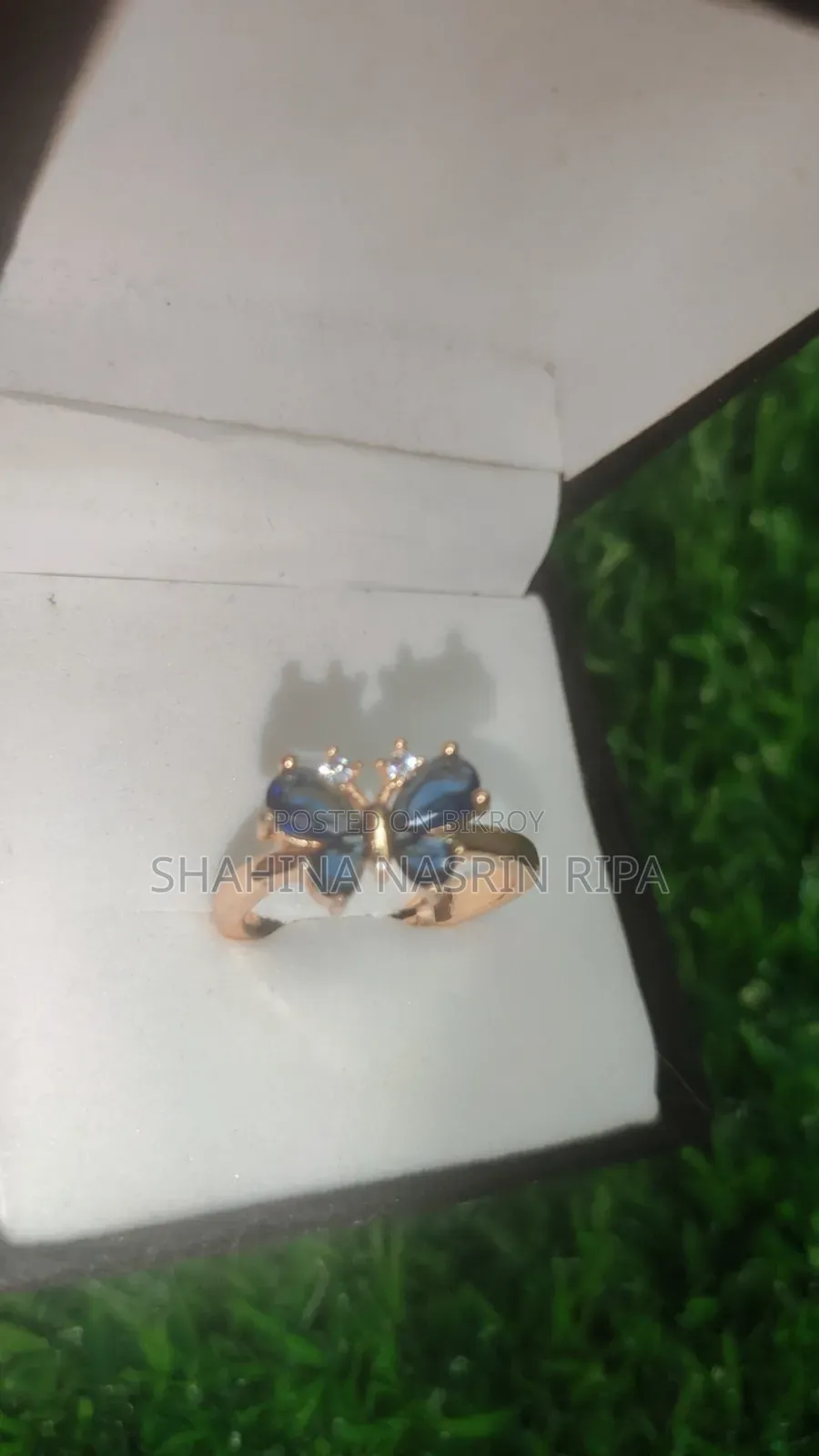 Exclusive Crystal Stone Finger Ring Collection!