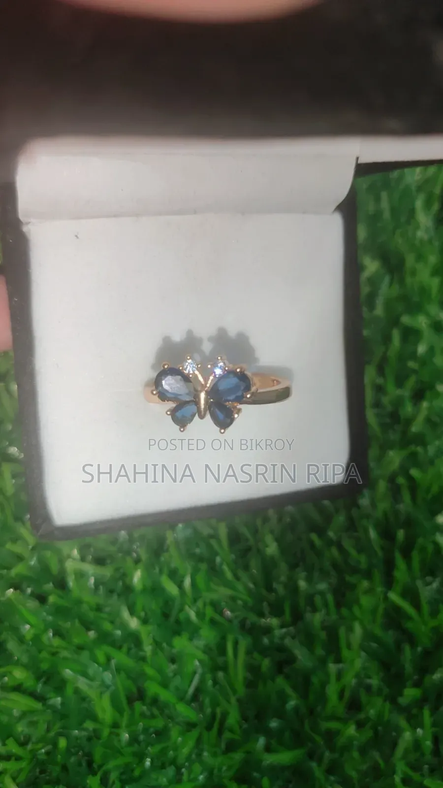 Exclusive Crystal Stone Finger Ring Collection!