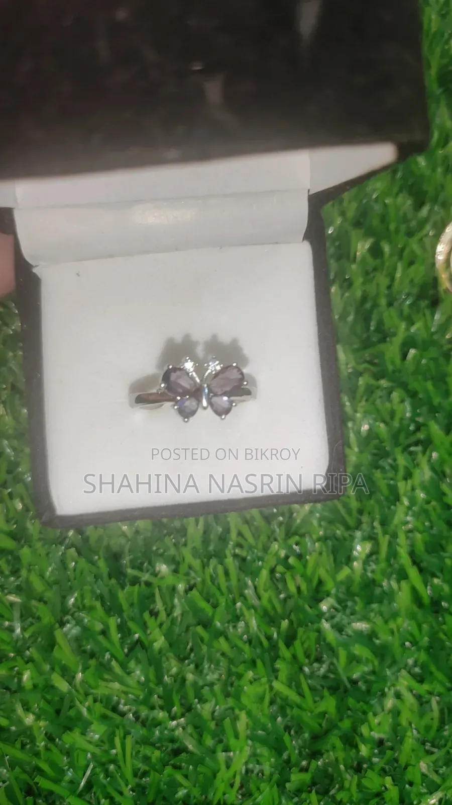 Exclusive Crystal Stone Finger Ring Collection!