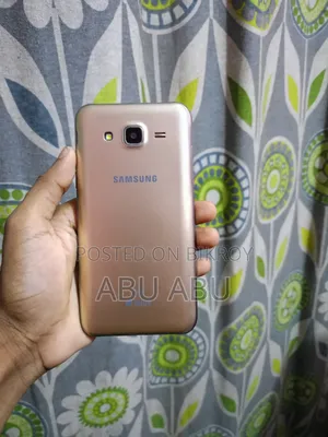 Samsung Galaxy J5 16 GB Gold